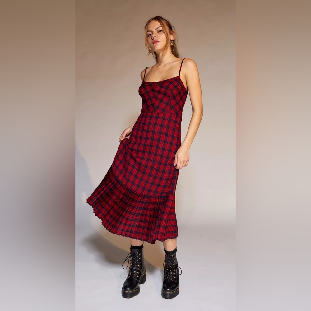 Urban Outfitters Waldorf Red & Black Plaid Pleated Flannel Slip Midi Dress - Picture 6 of 7